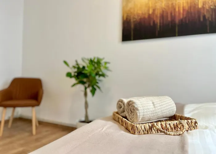 Golden Deer Apartment - 3 Schlafzimmer - Zentrum - 92M²