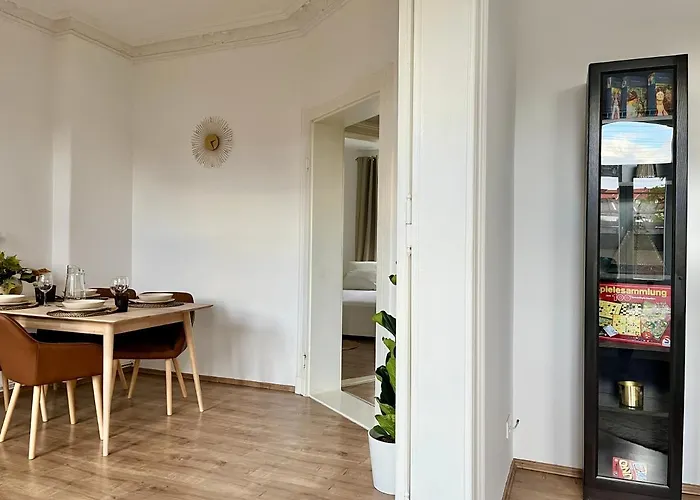 Golden Deer Apartment - 3 Schlafzimmer - Zentrum - 92M²